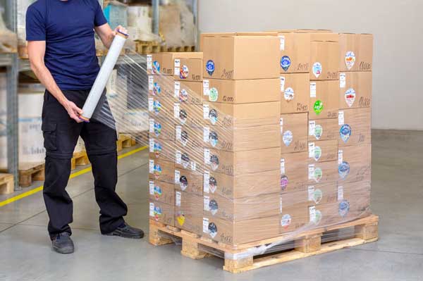 Packaging on pallets