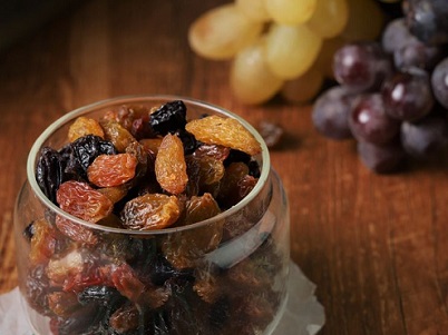 Sun-Dried Raisins